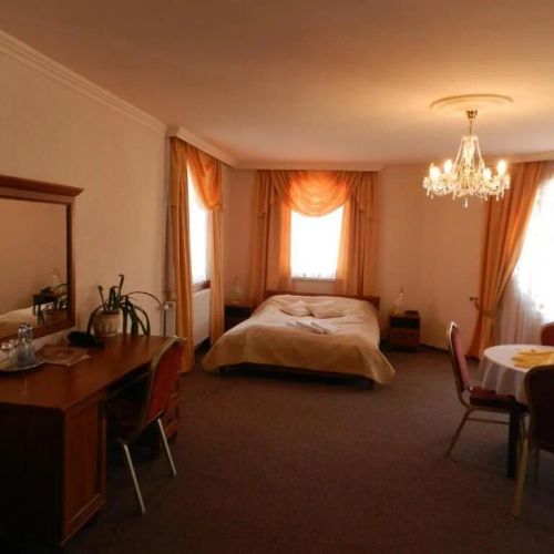 Hotel Restauracja Twist Krosno – Krosno, Polsko