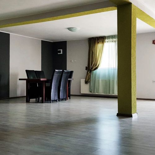 Casa Daniel Ocnele Mari – Ocnele Mari, România