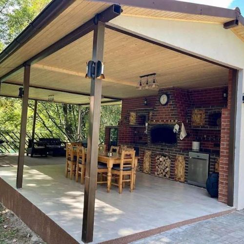 Casa Emana Teșila – Teșila, România