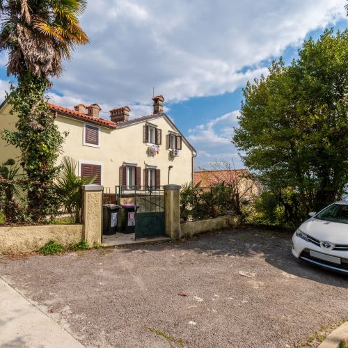 Apartment Volosko for two Opatija