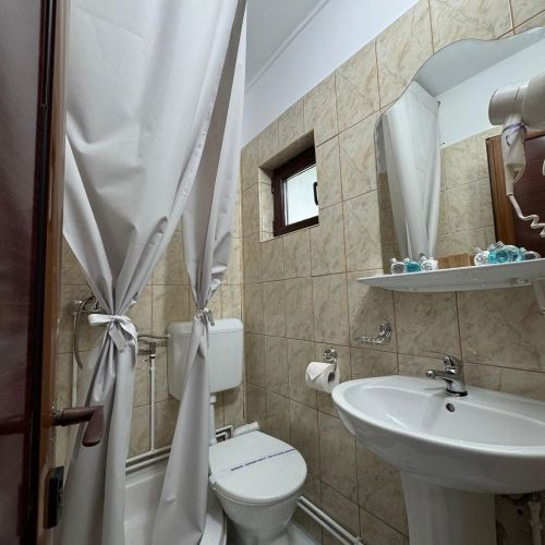 Pensiunea Casa cu Brazi Bușteni – Buşteni, România