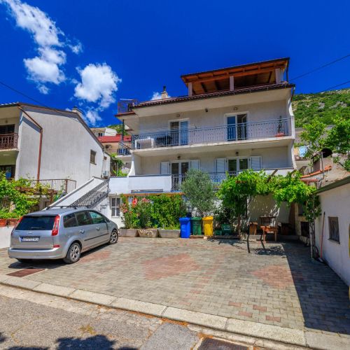 Apartment Dijana Senj