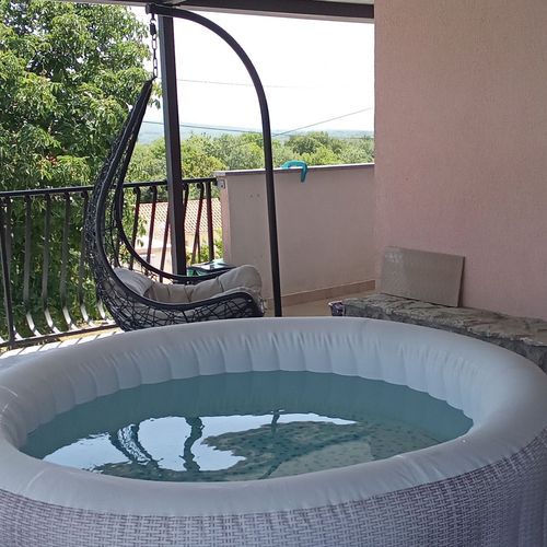 Rooms With Hot Tub Vrh, Krk - 24028 Vrh
