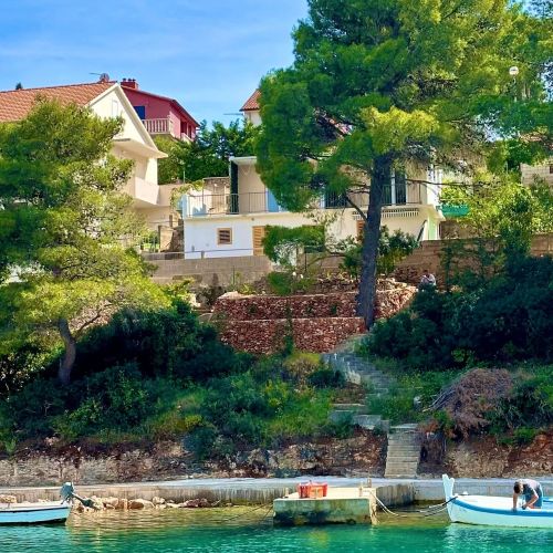 Apartments By The Sea Basina, Hvar - 24120 Basina