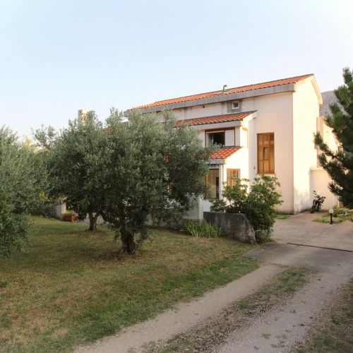 Apartments With Parking Space Jurandvor, Krk - 24141 Jurandvor