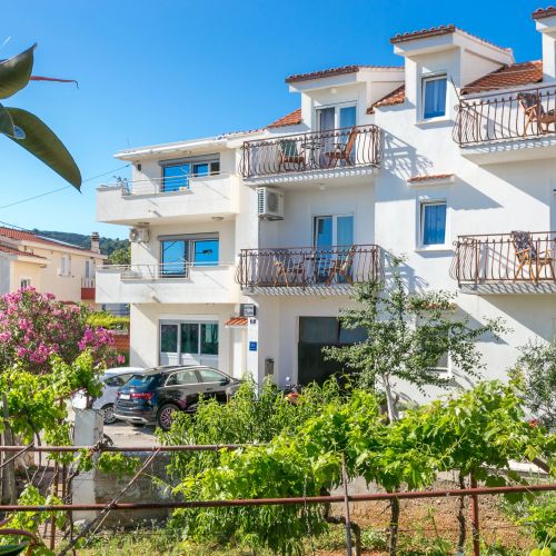 Apartments By The Sea Slatine, Čiovo - 24266 Slatine