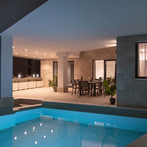 Luxusvilla A Tenger Mellett Medencével Trogir - 24341