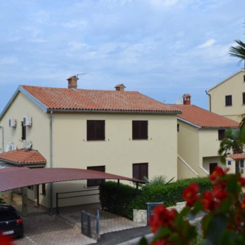 Apartments And Rooms With Parking Space Poreč - 24373
