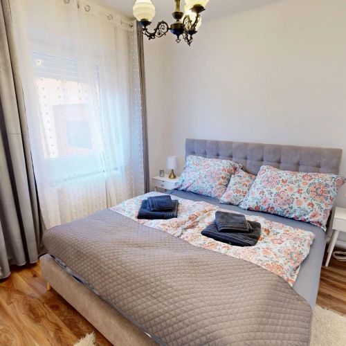 Álomház Apartman Balatonszabadi – Balatonszabadi, Ungaria