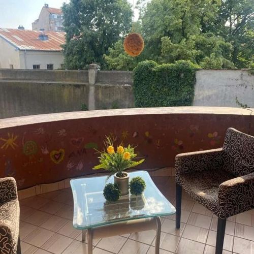 Luxuria Central Villa București – București, România