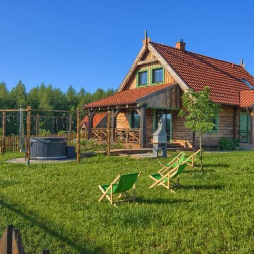 Dom Żuraw - Mazurska Chata z Jacuzzi Ryn