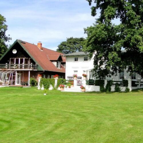 Domki nad stawami - Pommernhof Ustronie Morskie