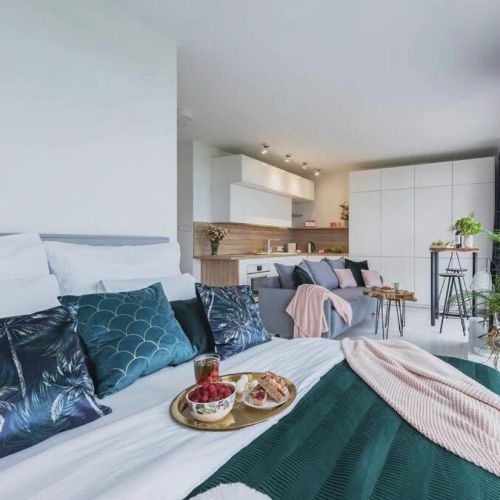 Golden Apartments Warsaw - 10th Floor City View, Słomińskiego