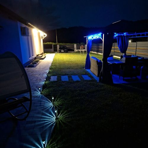 Napsugár Wellness Apartman Újudvar