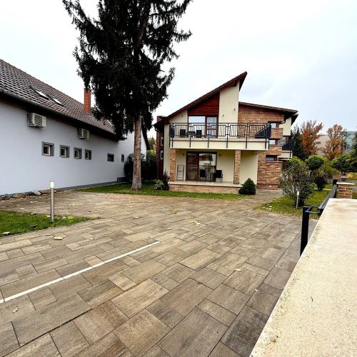 Hídfő Apartman Gyula – Gyula, Węgry