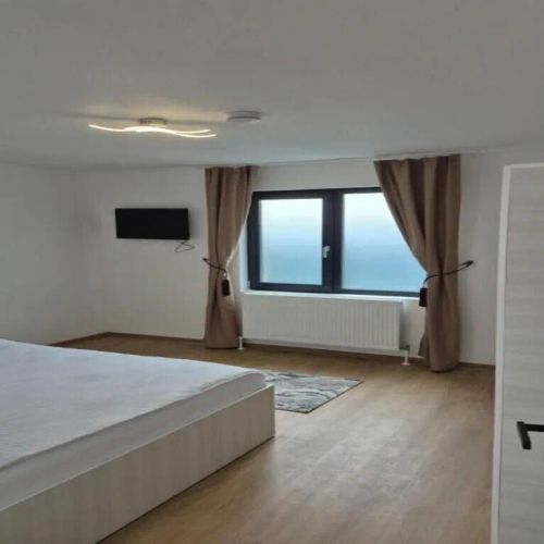 Casa la Mariana Comănești – Comăneşti, România