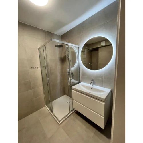 Apartament Julia 1-4 os Starowapiennikowa 42a z balkonem, klimatyzacją i miejscem parkingowym Kielce – Kielce, Polonia