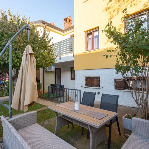Apartments With Parking Space Bašanija, Umag - 21418 Bašanija