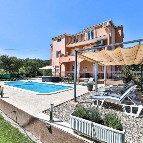 Nyaralóház Medencével Kastel Luksic, Kastela - 24815 Kaštel Lukšić