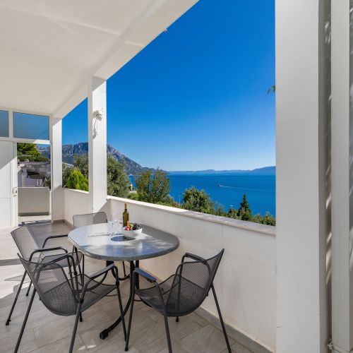 Apartments With Parking Space Podaca Makarska - 24856