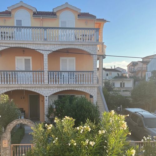 Apartmanok Gyermekes Családok Részére Vodice - 24913