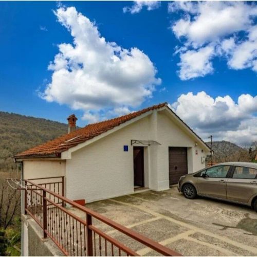 Apartments With Parking Space Rijeka - 24933