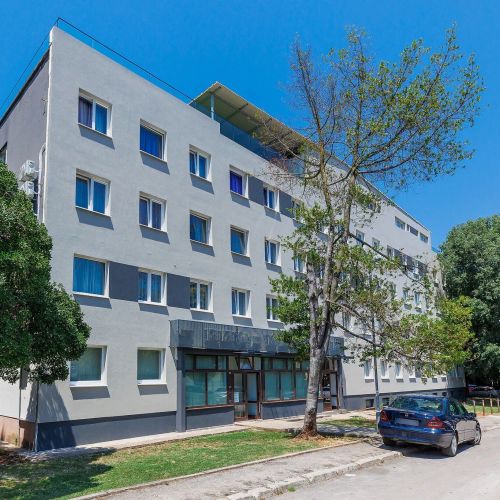 Hostel Monte Zaro Pula