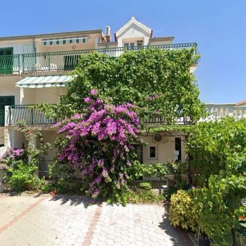 Apartments With Parking Space Vodice - 24737