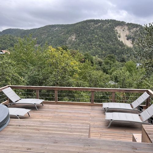 Tinutul Luanei Village&Glamping Bozioru