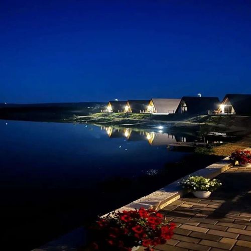 Lagos Lac de Pescuit Camping Căiuți – Căiuți, România