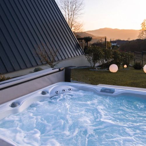 Twin Vista A-Frame Cabins Sovata