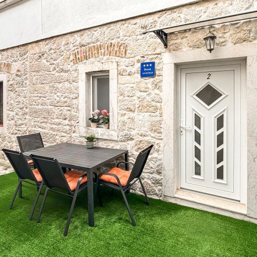 Apartman Opuzen - CDR644
