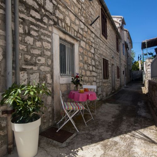 Apartments Lotti 2 Stari Grad