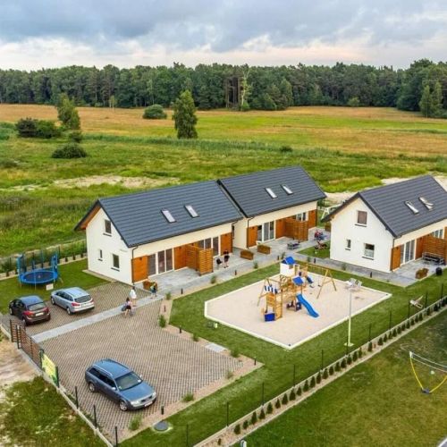 Domki Akacjowy Zakątek Nowęcin