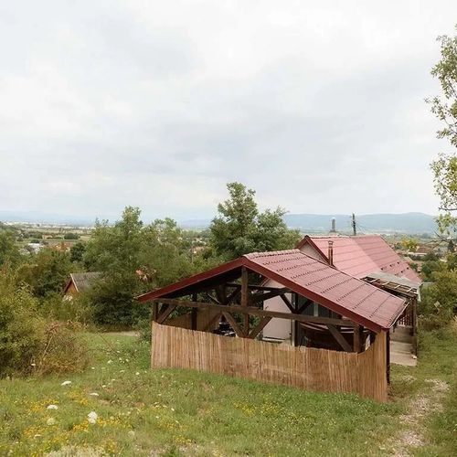 Casa Panorama Lugașu de Jos