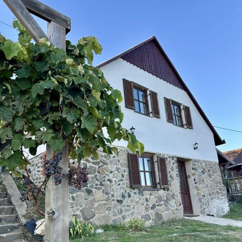 Fenn a Hegyen Vendégház Somló Somlóvásárhely – Somlóvásárhely, Ungaria