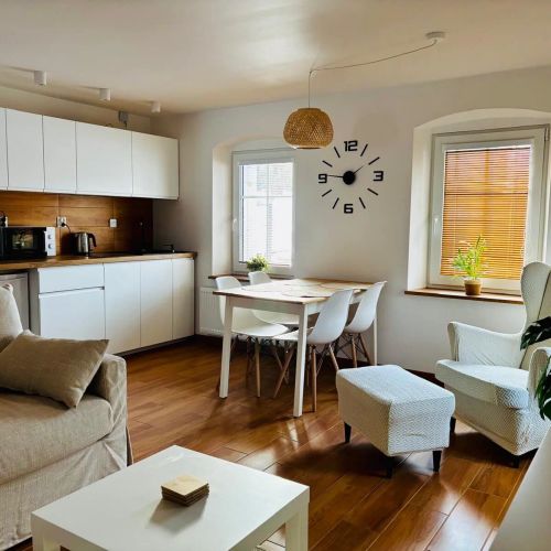 ,Słoneczny Apartament z sauną w Lądku Zdroju
