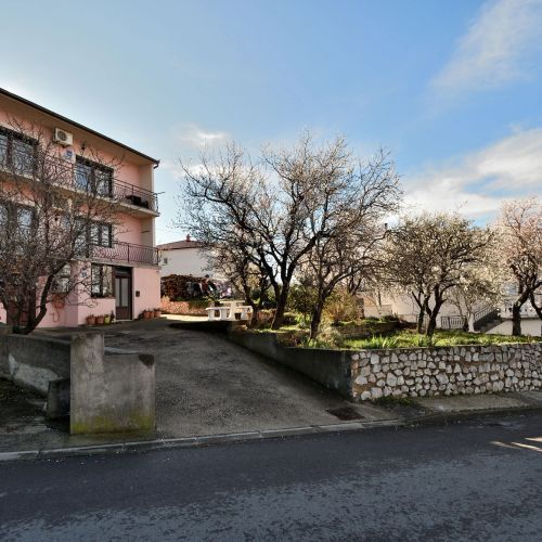 Apartments Nina i Harry Senj