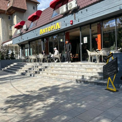 Camere de inchiriat Sofia Comăneşti – Comăneşti, România