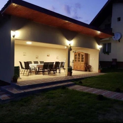 Casa de vacanță Tata și Fiul Orșova – Orşova, România