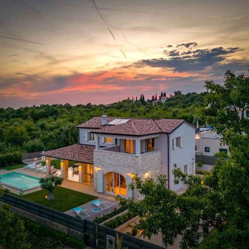 Villa Karla Tar – Tar, Croația