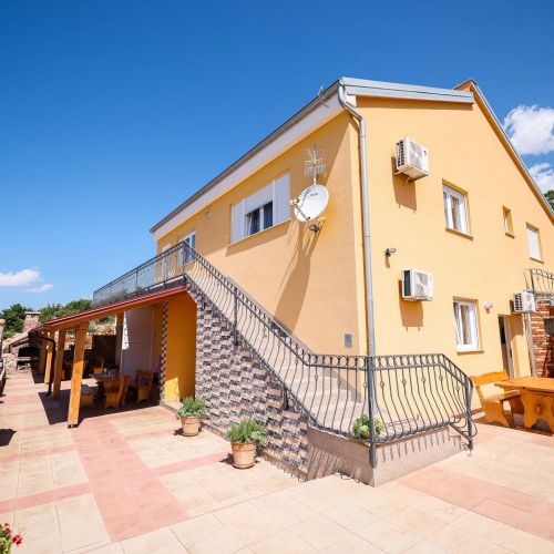 Apartmani Lucky Tribanj – Tribanj, Croația