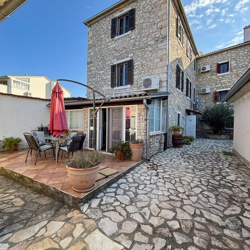 Stonehouse Ewa & Pool Medulin