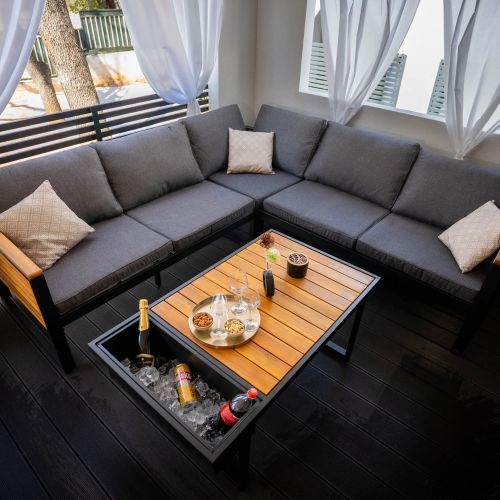 Mobile home TaMaris with jacuzzi Vodice – Vodice, Chorvatsko