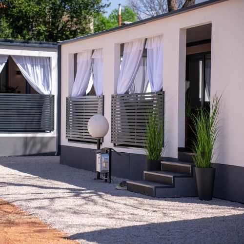 Mobile home TaMaris with jacuzzi Vodice – Vodice, Chorvatsko