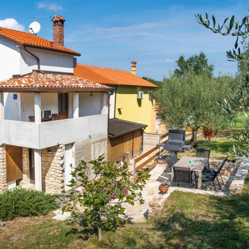 Apartments With Parking Space Gornji Picudo, Umag - 22354 Gornji Picudo