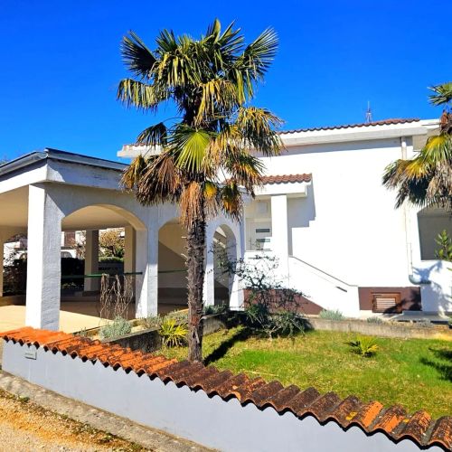 Apartments With Parking Space Risika, Krk - 25237 Risika