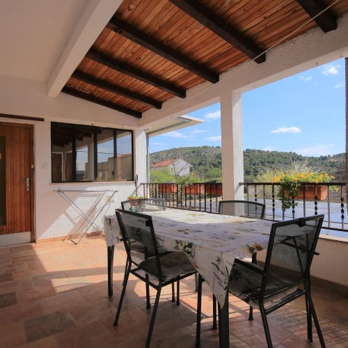 Apartments With Parking Space Vrsine, Trogir - 25327 Vrsine