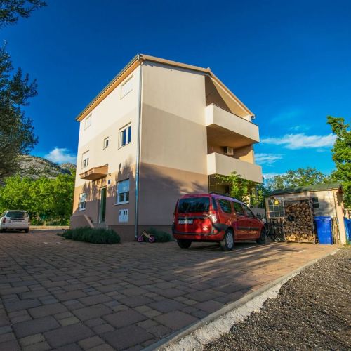 Apartments With Parking Space Starigrad, Paklenica - 25354 Starigrad