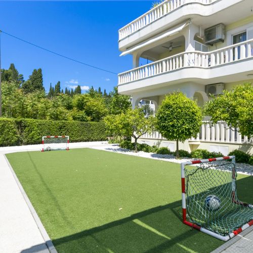 Apartments With Parking Space Kaštel Lukšić, Kaštela - 25382 Kaštel Lukšić